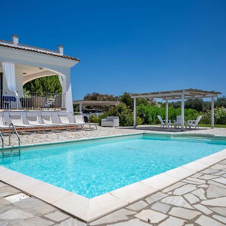 Villa Rafael Con Piscina, Iun P4098 阿尔盖罗 外观 照片