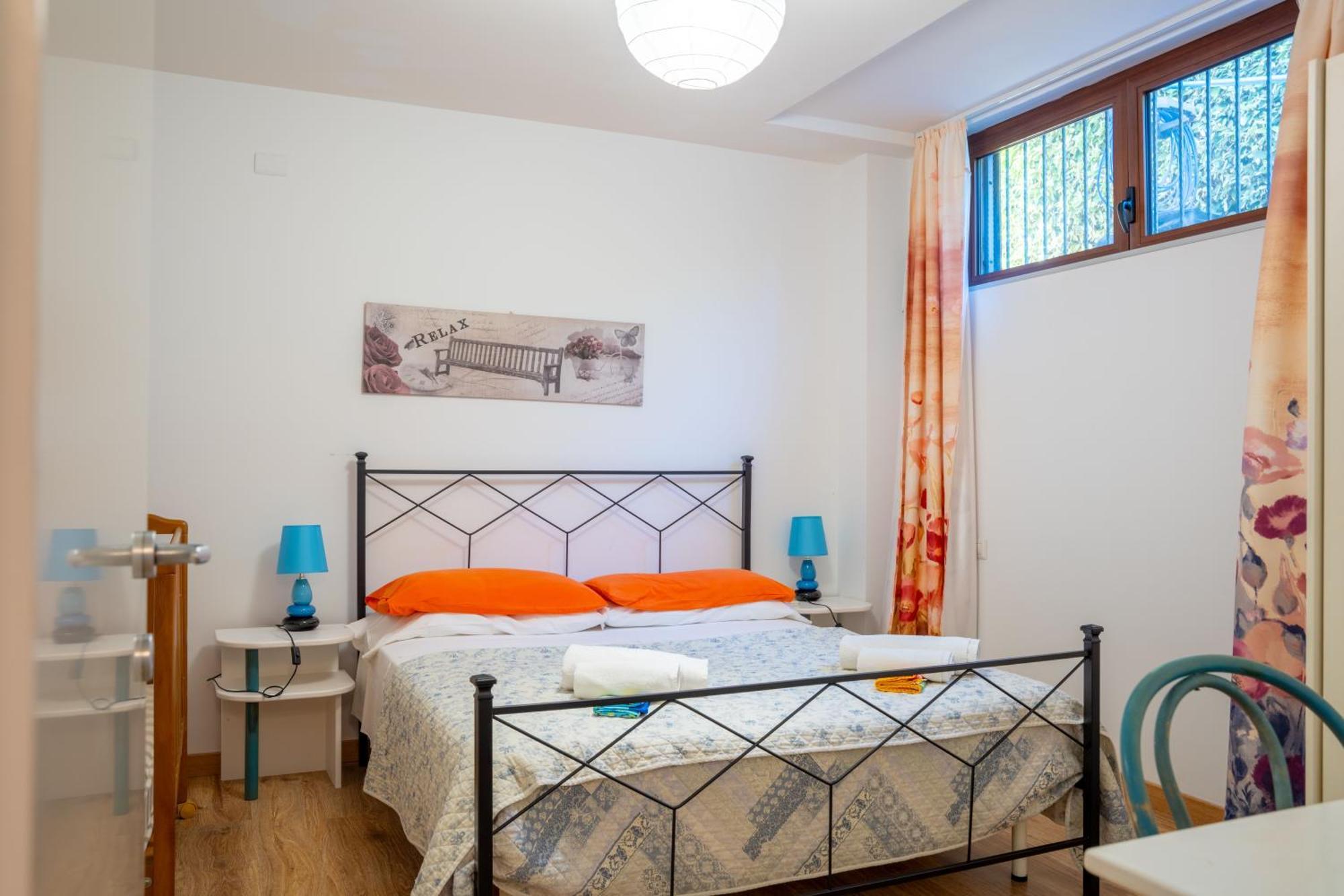 Villa Rafael Con Piscina, Iun P4098 阿尔盖罗 外观 照片