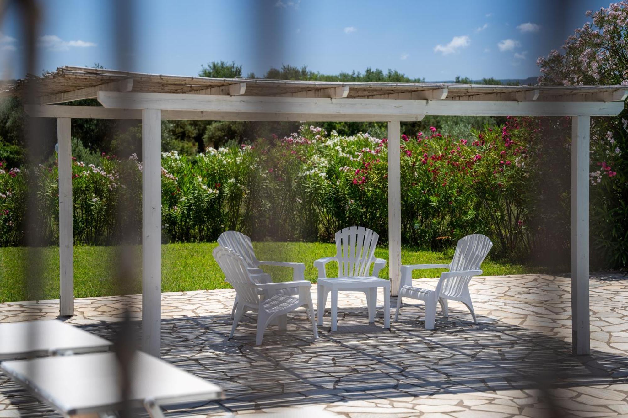 Villa Rafael Con Piscina, Iun P4098 阿尔盖罗 外观 照片