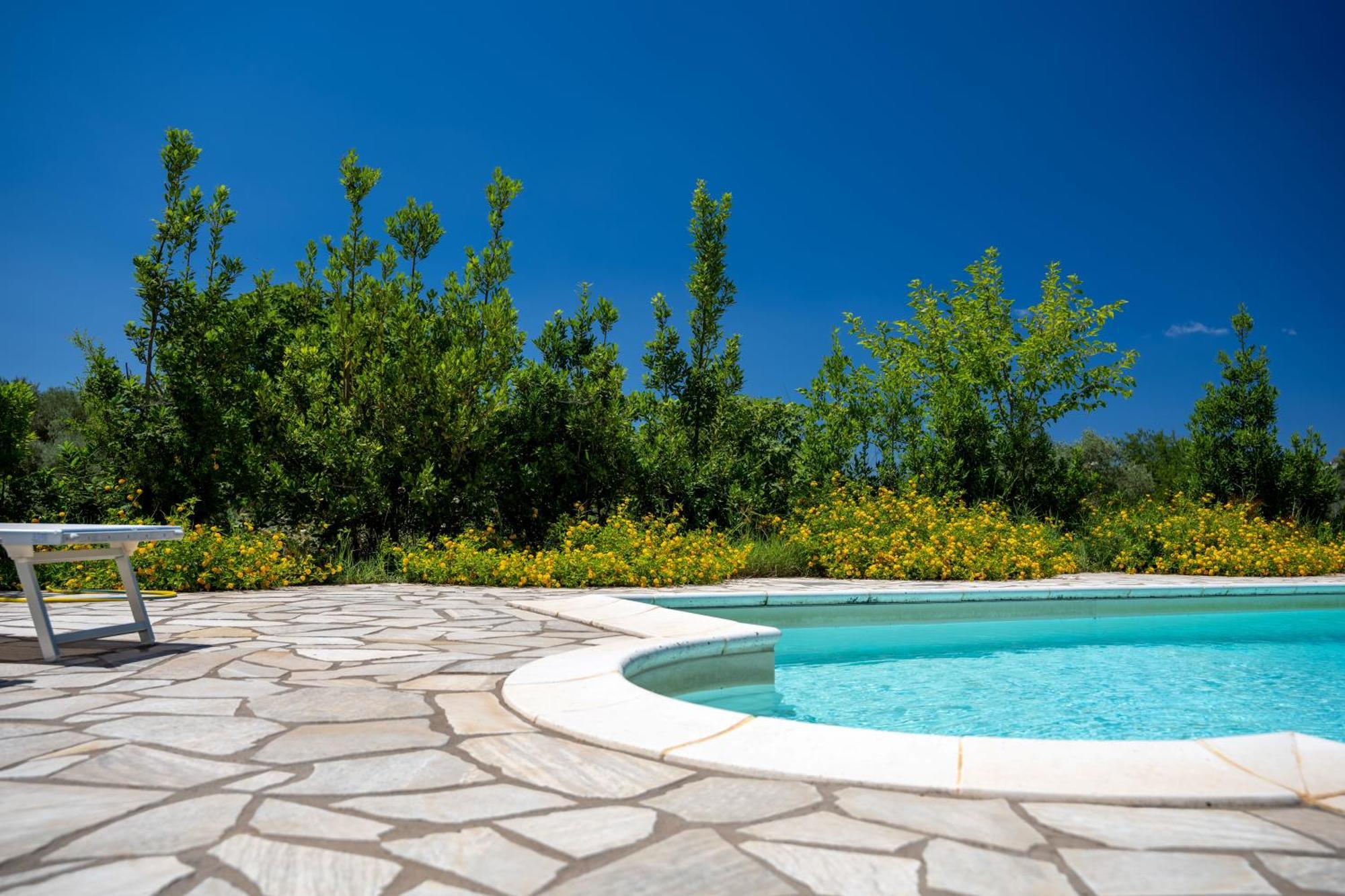 Villa Rafael Con Piscina, Iun P4098 阿尔盖罗 外观 照片